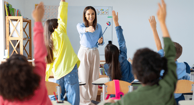 K_WBN_251105_StudentBehavior_Hero